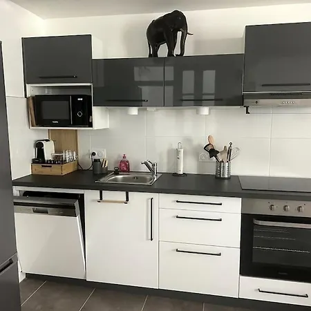 Apartamento Hyper Centre Parking + Calme + 50m Du Blvrd