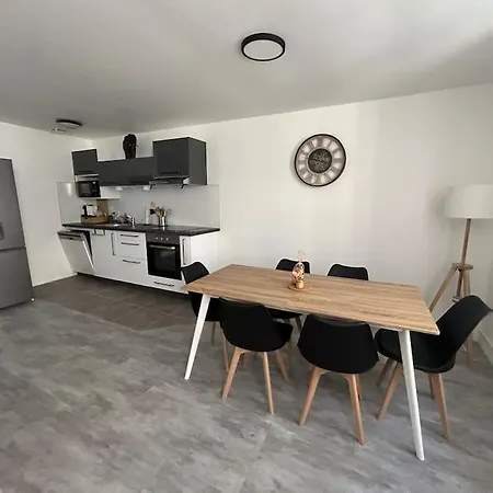 Hyper Centre Parking + Calme + 50m Du Blvrd Apartamento Cahors